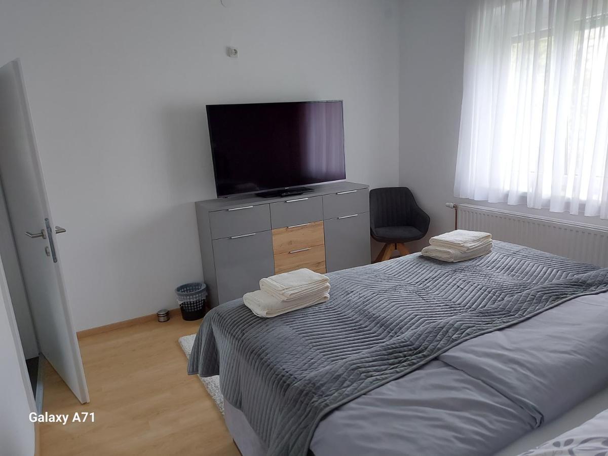 Ferienhaus Kaethe Klagenfurt am Woerthersee ภายนอก รูปภาพ